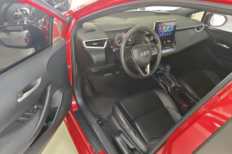 Used Toyota Levin 2019 185T CVT Luxury Edition China VI Standard Driver Seat