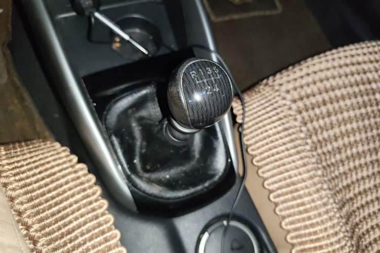 Used Kia Forte 2014 1.6L MT GL
