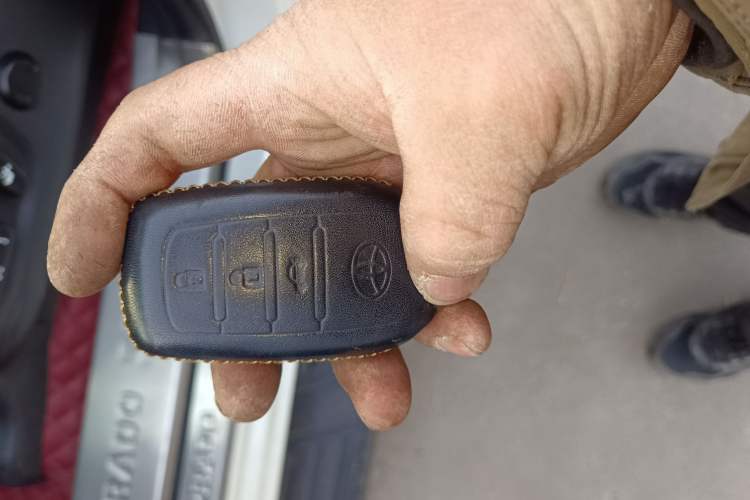 Used Toyota Prado 2016 2.7L Automatic Standard Edition