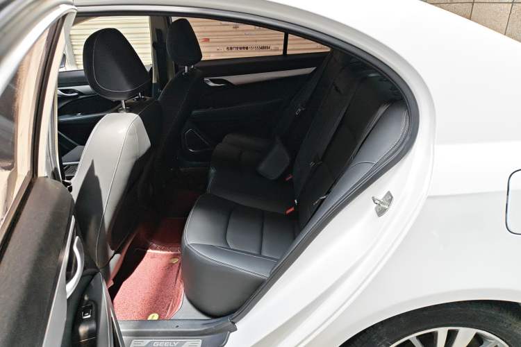 Used Geely Auto Emgrand 2018 1.5L CVT Upward Connect Edition Left Rear Seat