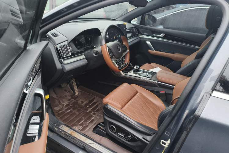 Used BYD Tang New Energy 2021 DM-i 112KM Prestige Model
