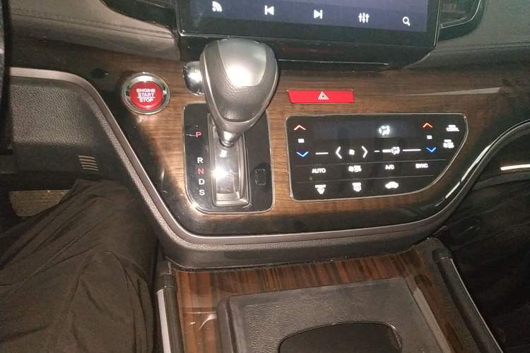 Used Honda Odyssey 2017 2.4L Smart Edition
