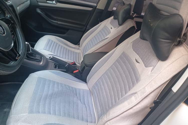 Used Volkswagen Sagitar 2015 1.6L Automatic Comfort Model Left Front Seat