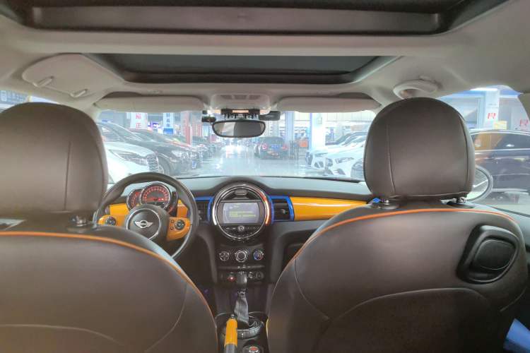 Used MINI MINI 2014 1.5T COOPER Fun