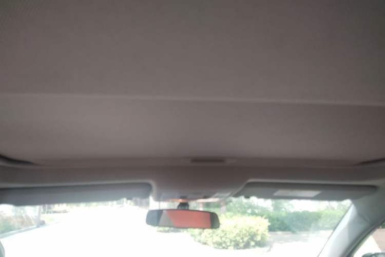 Used Toyota RAV4 2015 2.0L CVT Two-Wheel Drive Fashion Edition