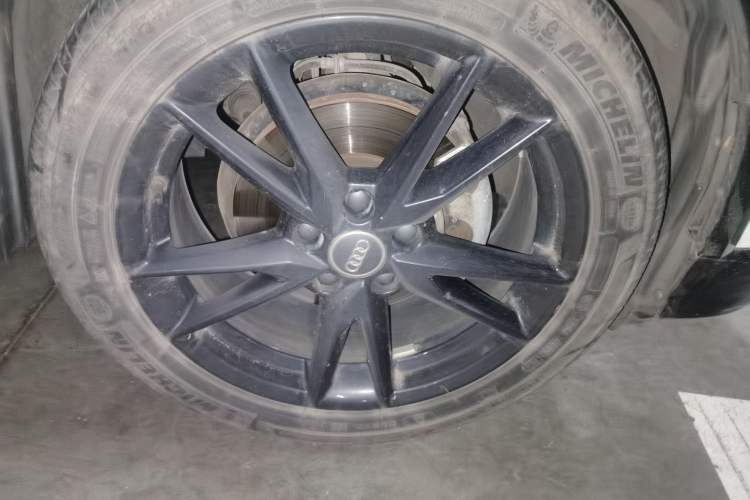 Used Audi Q2L 2018 35 TFSI Launch Exclusive Edition China V