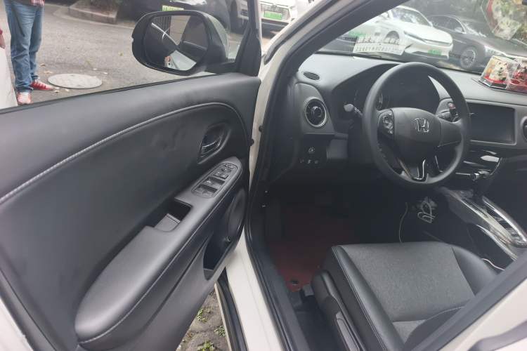 Used Honda XR-V 2019 220TURBO CVT Luxury Edition China VI Emission Standard