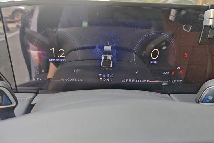 Used Lincoln Z 2022 iKoo Luxury Edition Odometer Close Up