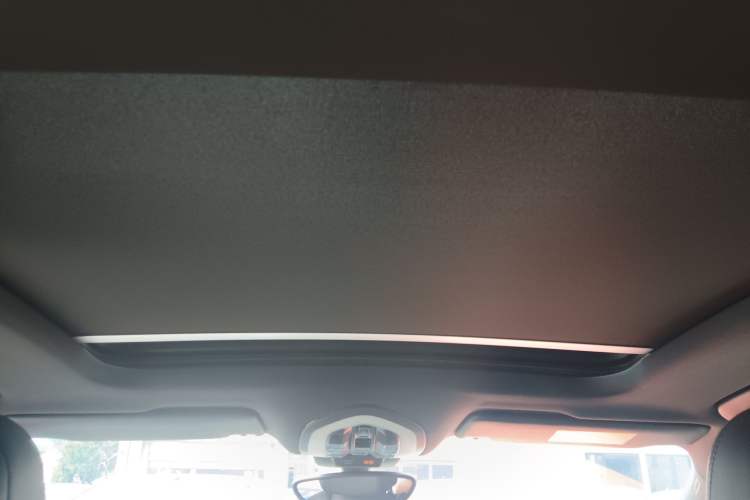 Used Porsche Macan 2017 Macan 2.0T Headliner