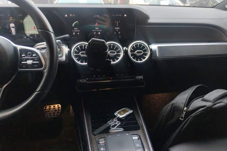 Used Mercedes-Benz GLB 2020 Facelift GLB 200 Fashion Edition