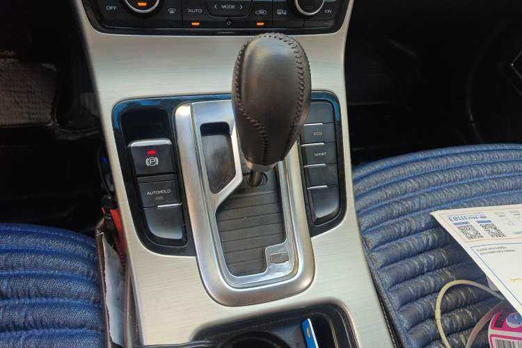 Used Geely Auto Emgrand GL 2017 1.8L DCT Elite Model
