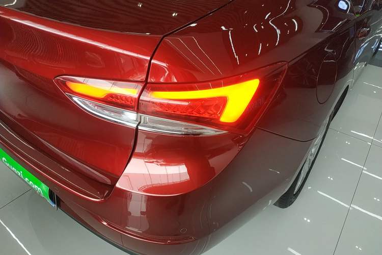 Used Buick GT 2021 Exemplar 1.5L Automatic Elite Version Right Rear Taillight