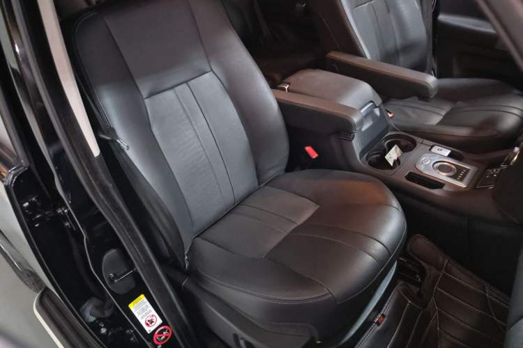 Used Land Rover Discovery 2016 4th Generation 3.0T HSE 7-Seater U.S. Specification