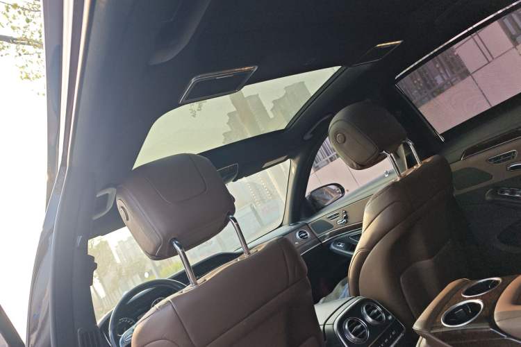 Used Mercedes-Benz S-Class 2017 S 320 L Business Model
