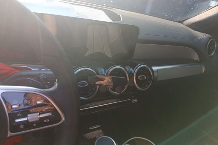 Used Mercedes-Benz GLB 2022 Second Facelift GLB 200 Dynamic Edition
