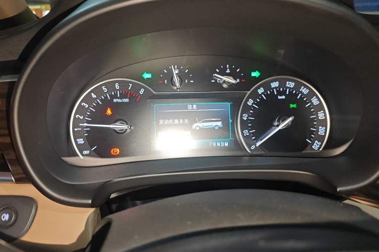 Used Buick GL8 2018 ES 28T Flagship Model China VI Standard
