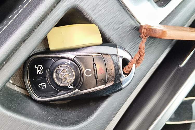 Used Buick LaCrosse 2018 20T Elite Edition
