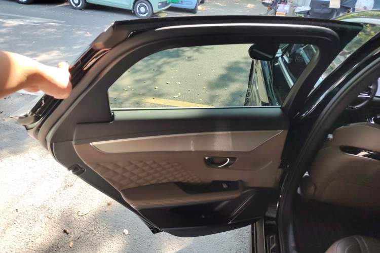 Used BYD Han 2024 EV Glory Edition 506KM Front-Wheel-Drive Premium Model