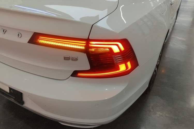 Used Volvo S90 2021 B5 Zhiyuan Luxury Edition