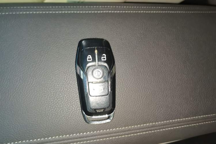 Used Lincoln MKZ 2014 2.0T Luxury Edition
