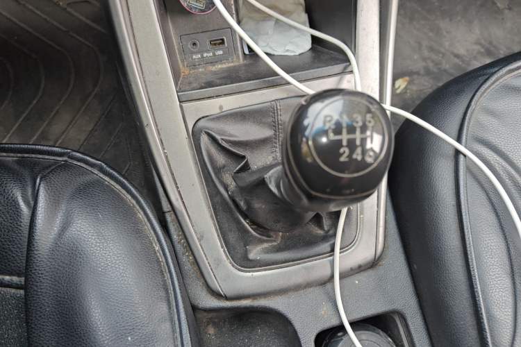 Used Hyundai Elantra (5th Generation / Langdong) 2012 1.6L Manual Fashion Edition Gear Lever