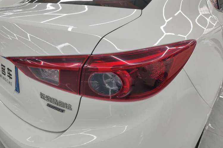 Used Mazda Mazda 3 Axela 2017 Sedan 1.5L Automatic Luxury Model Emission Standard China V