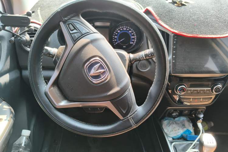 Used CHANGAN CS15 2016 1.5L Manual Fashion Edition Steering Wheel