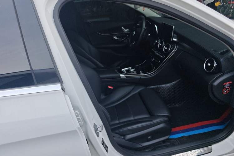 Used Mercedes-Benz C-Class 2018 C 180 L Fashion Edition Sport Version
