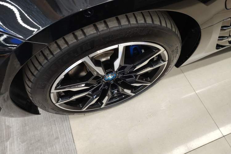 Used BMW i4 2023 M50
