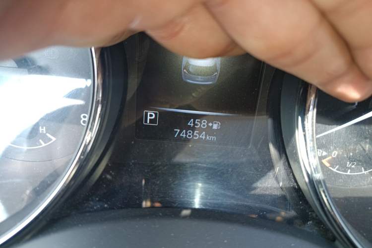 Used Nissan X-Trail 2020 2.0L XL ITS CVT 2WD SmartConnect Comfort Edition Odometer Close Up