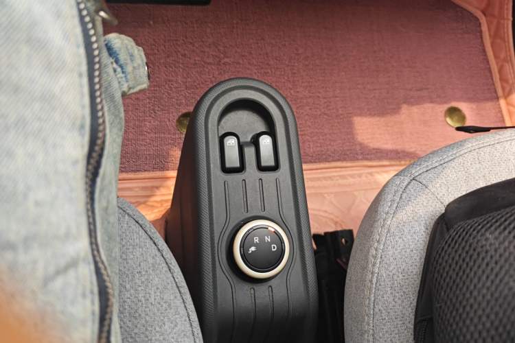 Used Wuling Hongguang MINIEV 2022 Macaron Premium Model – Lithium Iron Phosphate