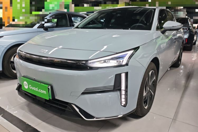 Used Geely Galaxy L6 2024 125km PLUS Dragon Edition