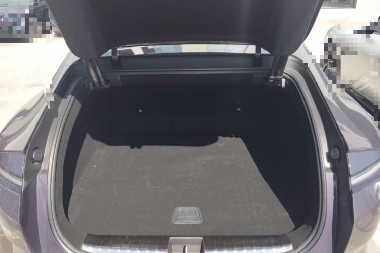 Used Avatr 12 2025 Ultra Extended-Range Edition
