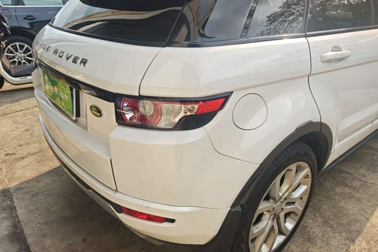 Used Land Rover Range Evoque 2015 2.0T Five-Door Enjoyment Edition Exterior 3