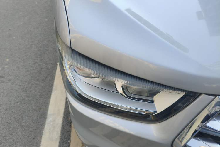 Used JAC Refine M4 2019 Business Series 2.0L Manual Business Version China V Standard