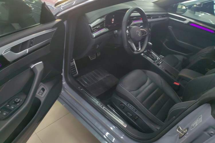 Used Volkswagen FAW-Volkswagen CC 2023 380TSI Striking Edition