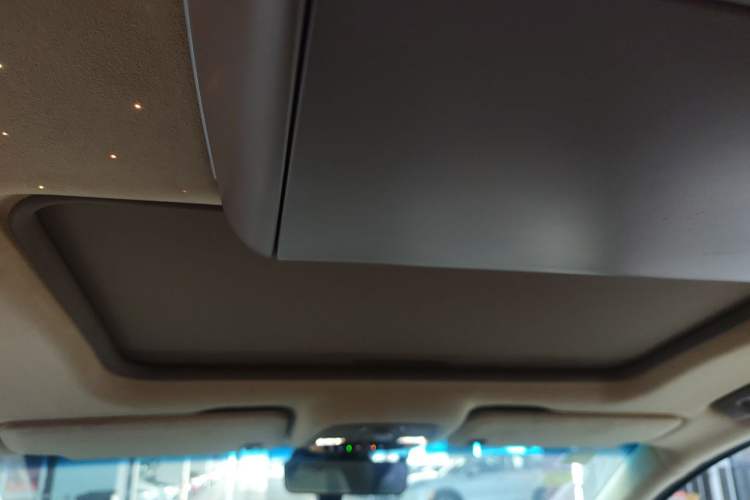 Used Buick GL8 2021 ES Land Cruiser 653T Luxury Edition Headliner