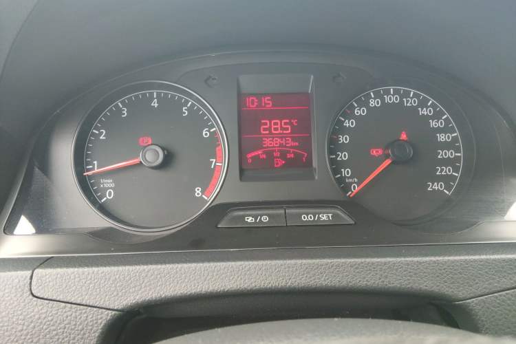 Used Volkswagen Santana 2015 1.4L Manual Fashion Edition