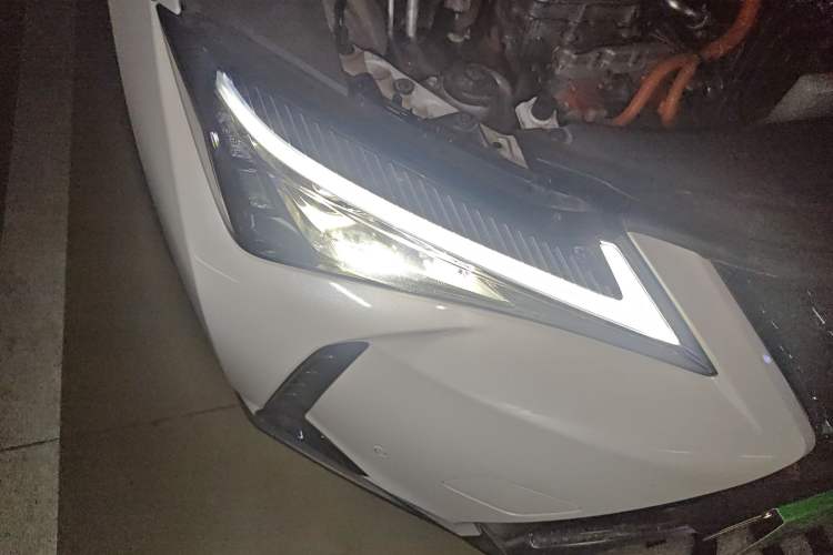 Used Lexus UX New Energy 2020 300e Pure·Joy Edition
