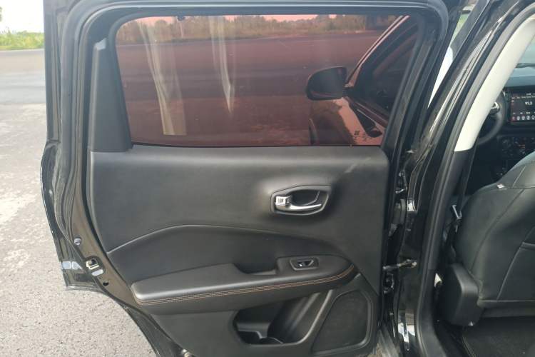 Used Jeep Compass 2019 220T Automatic Family Edition