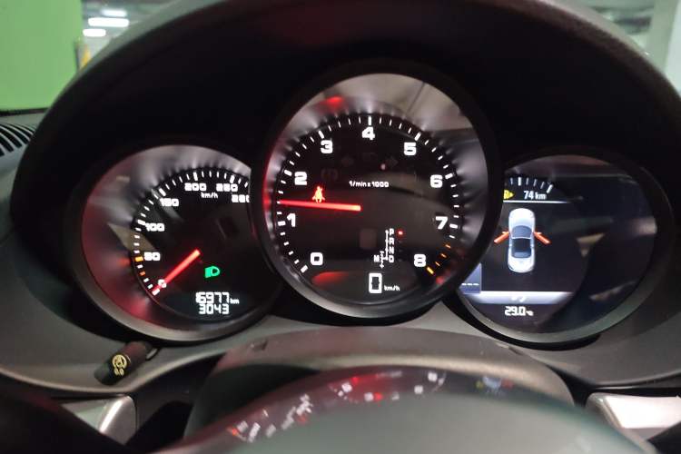 Used Porsche 718 2018 Boxster 2.0T Instrument Cluster