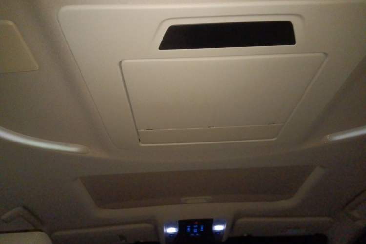 Used Toyota Alphard 2021 Dual-Engine 2.5L Luxury Edition