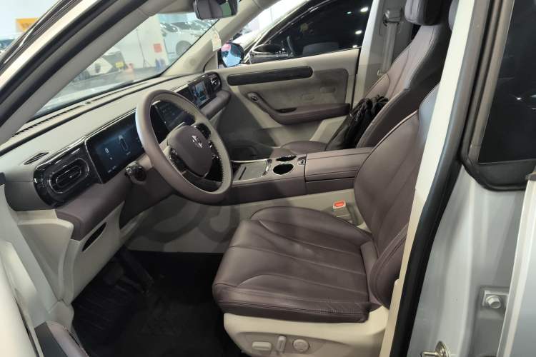 Used Leapmotor C11 2021 Deluxe Edition Left Front Seat