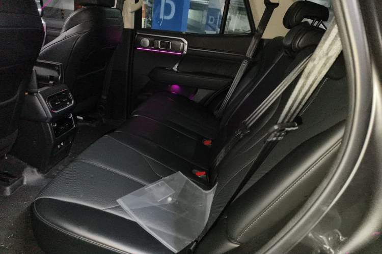 Used Tank 400 New Energy 2024 Hi4-T Off-Road Edition Interior 4