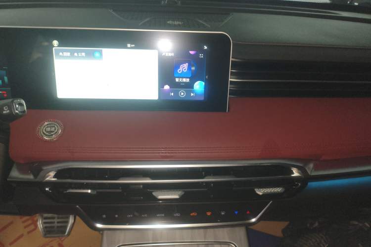 Used JETOUR X70 PLUS 2023 1.5T DCT Brave PLUS 5-Seater