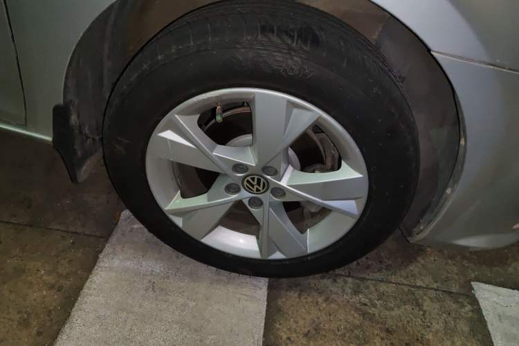 Used Volkswagen Bora 2015 Zhuihui Edition 1.6L Manual Comfort Model