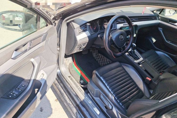 Used Volkswagen Magotan 2018 280TSI DSG Comfort Model Driver Seat