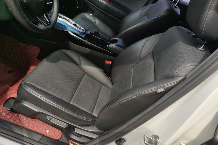 Used CIIMO X-NV 2020 Electric Edition Left Front Seat