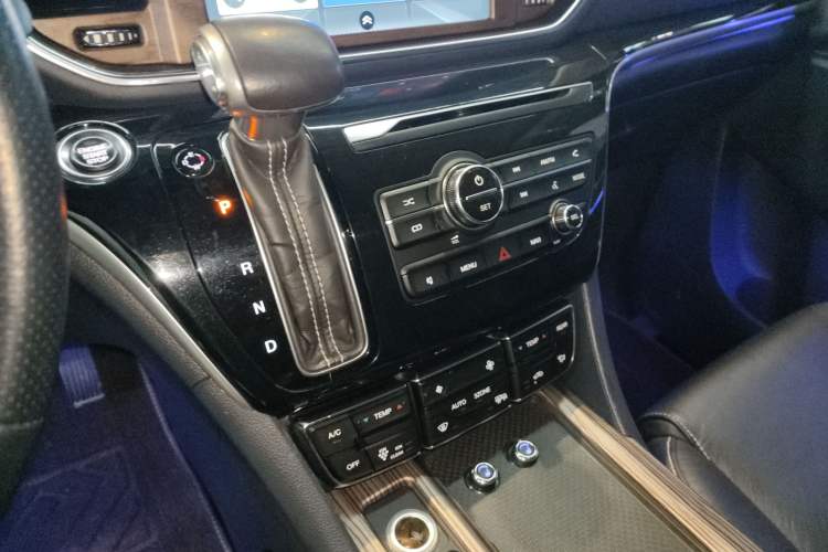 Used GAC Trumpchi M8 2020 Flagship Model 390T Prestige Edition
