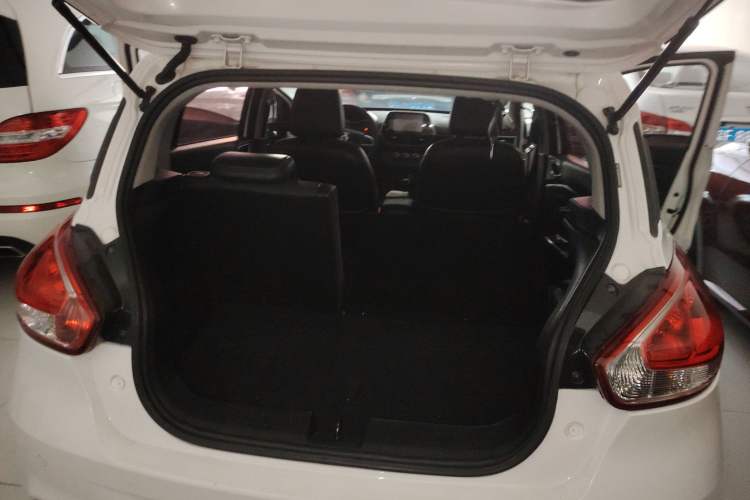 Used Baojun 310 2016 1.2L Manual Fashionable Edition